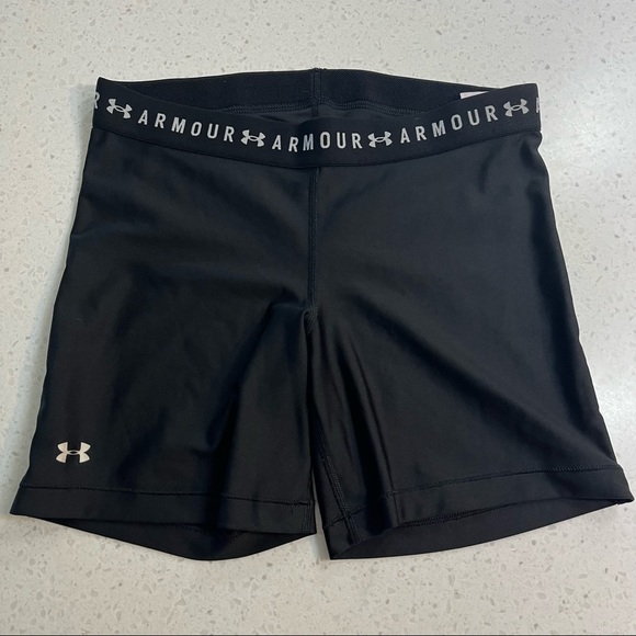 Under Armour Pants - Under Armour Heat Gear black compression shorts
